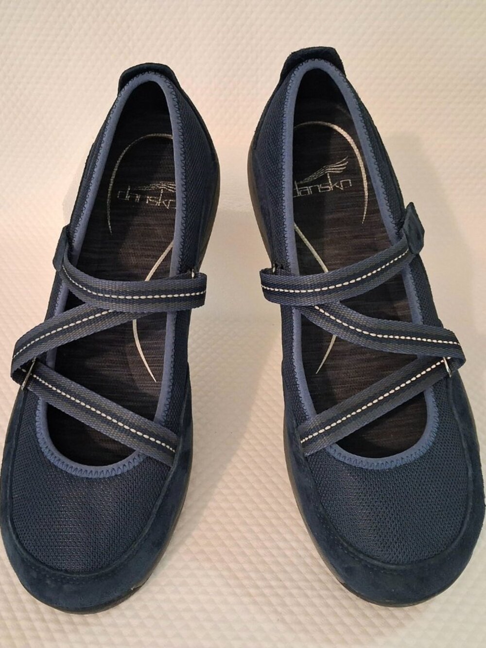 Dansko Hazel Suede Mary Jane Flat Womens Shoe Dark Blue 4504547500 8.5/9 EUR 39